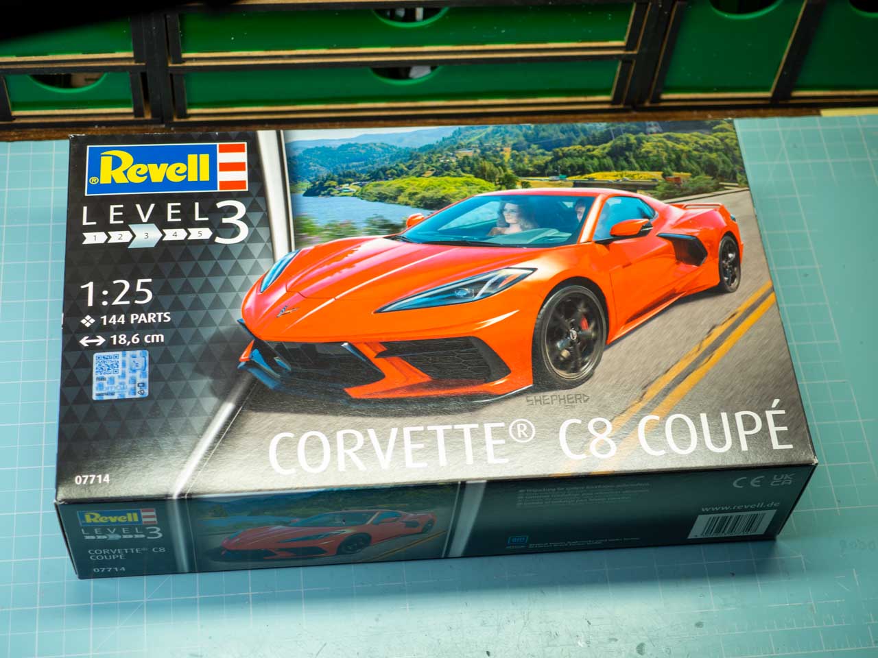 Corvette C8 Coupe unboxing #1